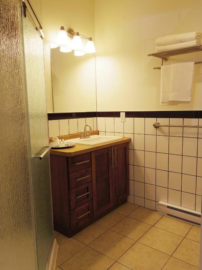 Water Suites Шарлъттаун Екстериор снимка